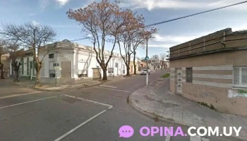 Academia Epsilon - Montevideo