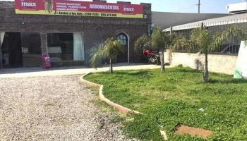 Agropecuaria y Peluqueria Canina Nutripet - 91001 Barros Blancos