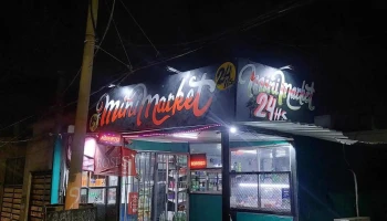 Almacen 24h, MiniMarket A.b - Calle Canelones 906 Canelones