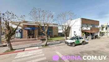 Banco República - 70600 Tarariras