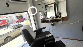 Barber/nay - 75200 Cardona Barber/nay - 75200 Cardona