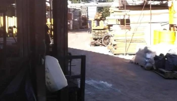 Barraca Uno - Y Barraca Uno - Y