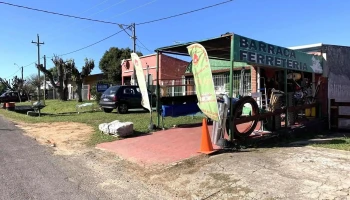 Barraca y Ferretería Del Lago - Rivera