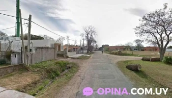 Biblioteca Evaristo Ciganda - Santiago Vázquez Biblioteca Evaristo Ciganda - Santiago Vázquez