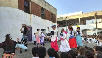 Escuela 143 Bartolomé Hidalgo y 318 - Montevideo Escuela 143 Bartolomé Hidalgo y 318 - Montevideo