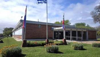 Escuela N°6 T.c Departamento de Soriano - Villa Soriano