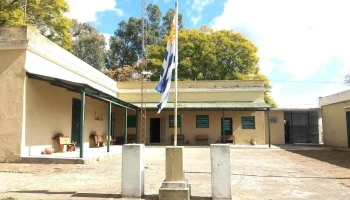 Escuela °n43 Espinillo - Dolores Escuela °n43 Espinillo - Dolores