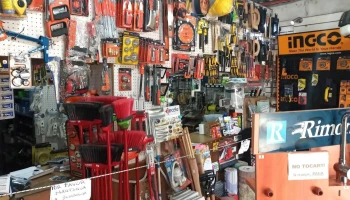 Ferreteria Mis Pinos - Casarino