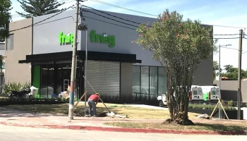 Frog Maxishop 21 - 11400 Montevideo Frog Maxishop 21 - 11400 Montevideo