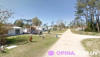 La Bodega (art.electrobazar y papelería) - Parque Del Plata La Bodega (art.electrobazar y papelería) - Parque Del Plata