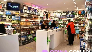 La Bomba - Electronic outlet - 11800 Montevideo