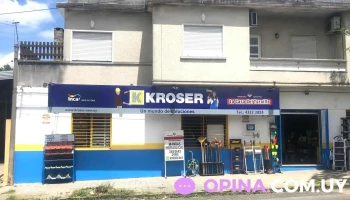 La Casa Del Tornillo - 94000 Florida