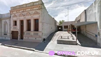 La Isla Minimercados - 75100 Dolores