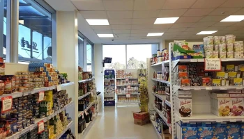 Leopoldo Gross Outlet - 15000 Gral. Líber Seregni Leopoldo Gross Outlet - 15000 Gral. Líber Seregni