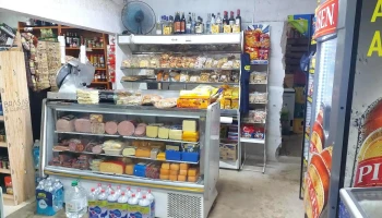 Minimercado Carmelita - C. 17