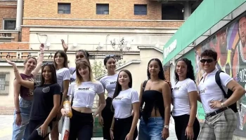 Mundo de Reinas Academia - Montevideo