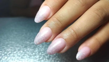 Nails Studio by Tania - Uñas esculpidas y esmaltado semipermanente - 75000 Dolores