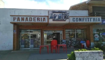 Panadería y Confitería La Cruz - Montevideo