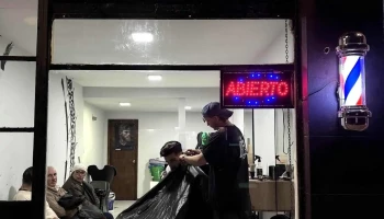 Panther Barber - 11900 Montevideo Panther Barber - 11900 Montevideo