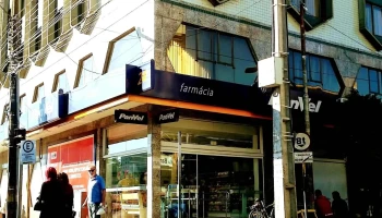 Panvel Farmácias - 16 - E 20 - Centro