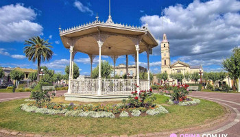 Plaza Constitución - Fray Bentos