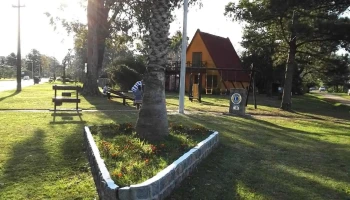 Plazoleta del Leonismo - Av. 18 De Julio Plazoleta del Leonismo - Av. 18 De Julio