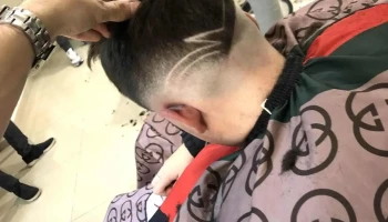 R Barber Studio - 11600 Montevideo