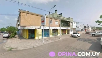 Veterinaria Manassi - 55000 Artigas