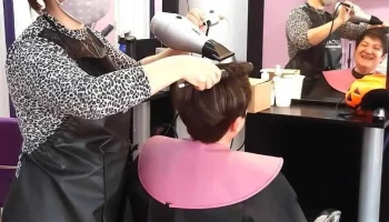 Violet Peluquería Unisex - 11800 Montevideo