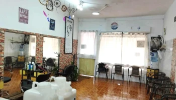 Yesabel Peluqueria Unisex - 11200 Treinta Y Tres