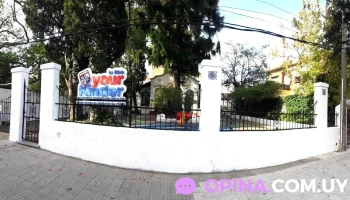 Your Kinder by Elbio - 11300 Montevideo