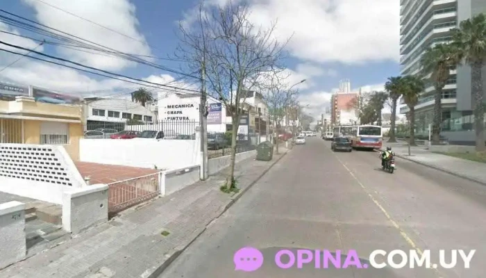 Academia de baile Kpop - Montevideo