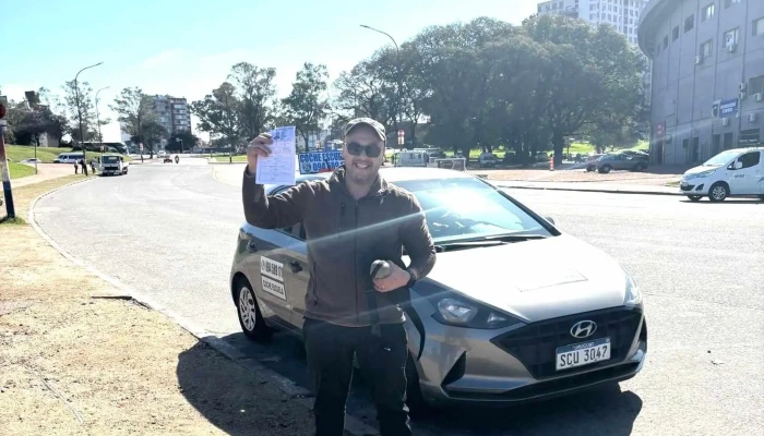 Academia De Choferes 26 -  Comentarios - Montevideo