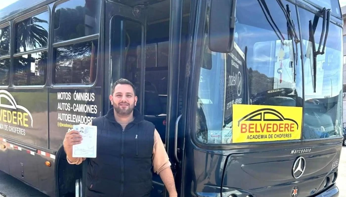 Academia De Choferes Belvedere Zona - Montevideo