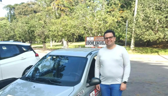 Academia De Choferes Centenario -  Comentarios - Montevideo