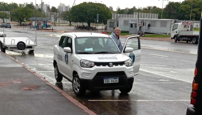 Academia De Choferes Escorpio Videos - Montevideo
