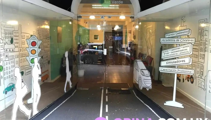 Academia De Choferes Luz Verde -  Del Propietario - Montevideo