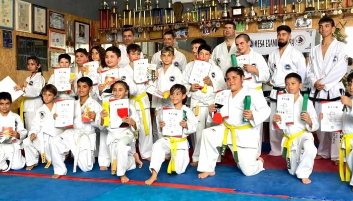 Academia Hwarang -  Catalogo - Pando