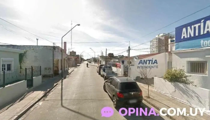 Academia Matemática Punta , Clases particulares Matematica Economía y Contabilidad - Maldonado