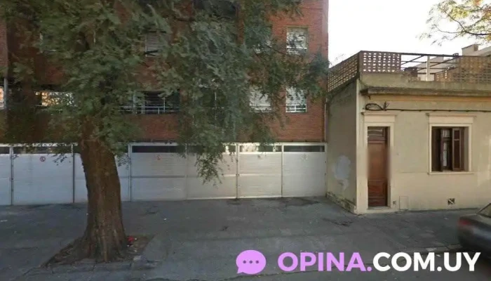 Academia union - Av. 8 De Octubre