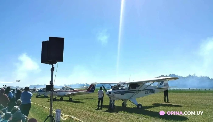 Aero Club Cardona Sucd:  Videos - Club social