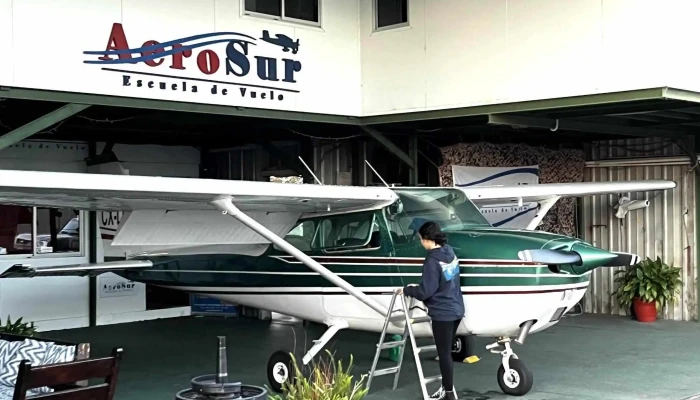 Aerosur -    Escuela De Vuelo Edificio - Ciudad de la Costa