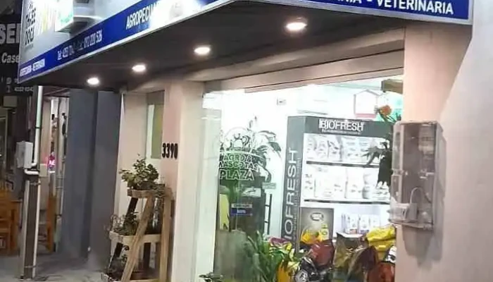 Agro y Mascotas Plaza - 94000 Florida