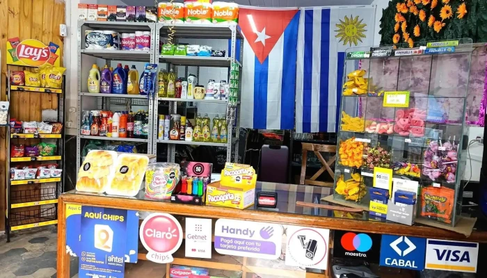 Almacén Asere Con Ashé - 11400 Montevideo