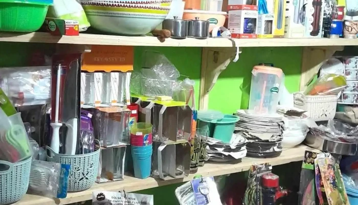 Almacén la curva - Departamento De Montevideo