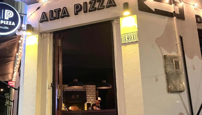 Alta Pizza Malvin:  Comentario 6 - Pizzería