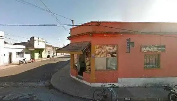 Americana:  Street View Y 360 - Panadería