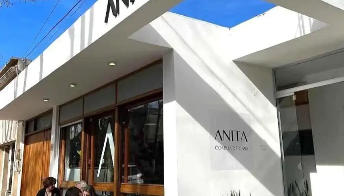 Anita Rotiseria:  Col Del Sacramento - Cafetería