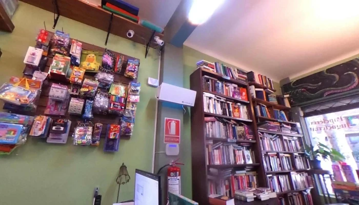 Arkham Libreria Y Papeleria Numero - Montevideo