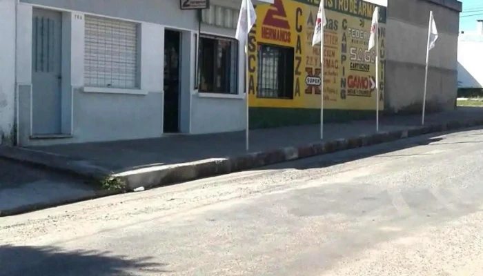 Armeria 2 Hermanos (Camping Pesca Caza Nautica) - 94000 Florida